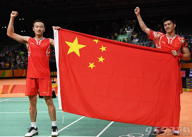 2016奥运会傅海峰张楠羽球男双中国夺金 羽毛