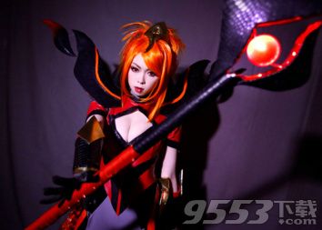 大元素使拉克丝全球cosplay展图片欣赏 大元素使拉克丝coser美女图